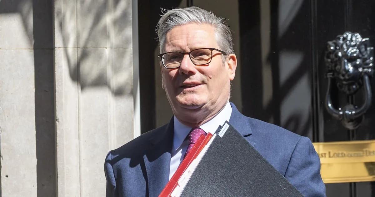 Crisis en el Partido Laborista: Más de 70 diputados exigen la renuncia de Keir Starmer