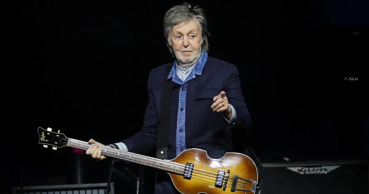 Las guitarras de Paul McCartney enfrentan problemas en aduana antes de su exposición en EE.UU.