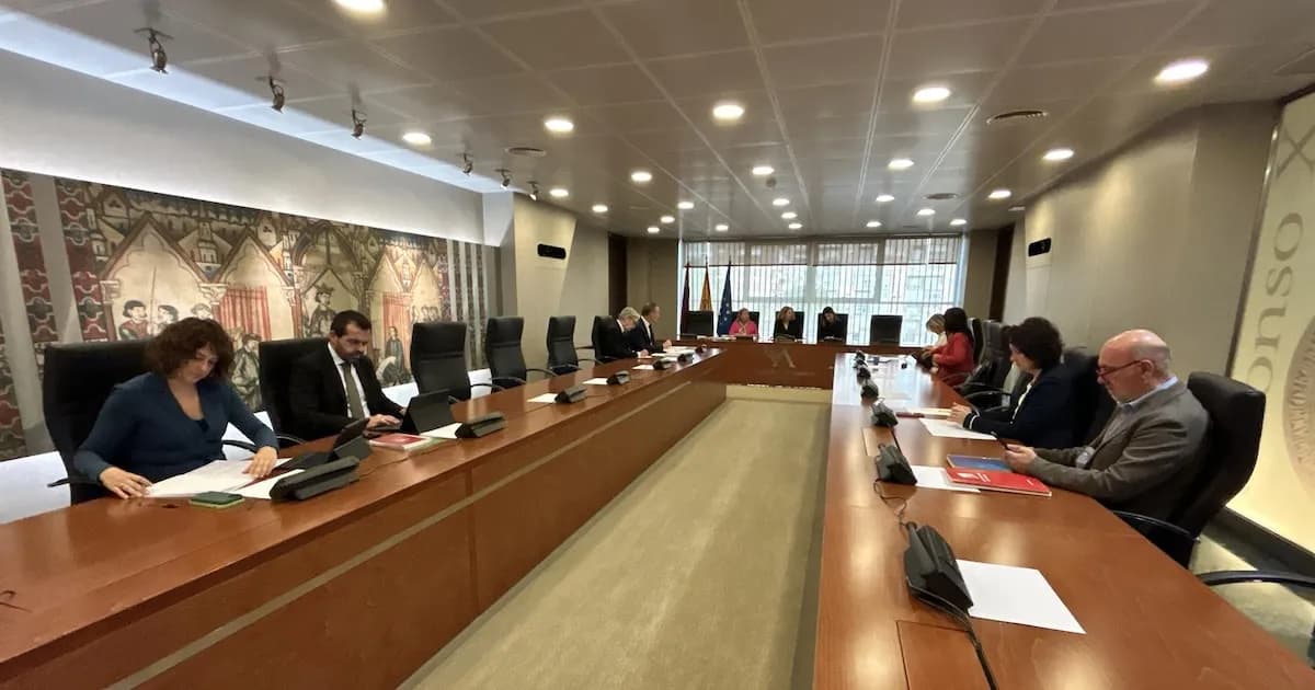 La Asamblea Regional abordará temas clave como autónomos y educación la próxima semana