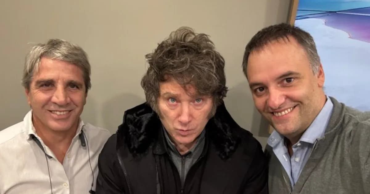 El Gobierno argentino navega entre la controversia Adorni y una leve mejora económica