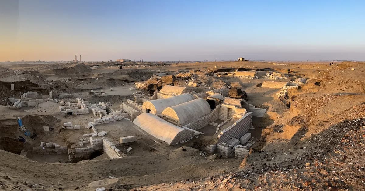 Descubren fragmento de la 'Ilíada' en momia egipcia de 2000 años