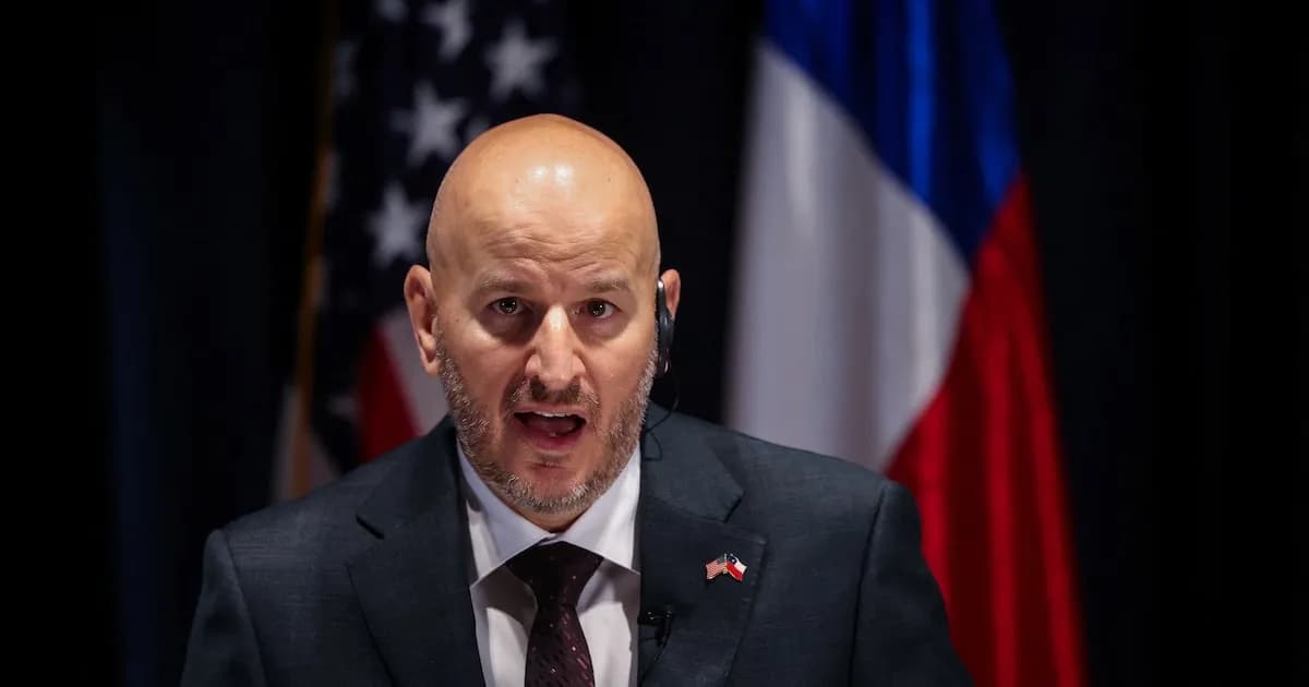 Embajador estadounidense en Chile advierte sobre la Visa Waiver tras sanciones a funcionarios