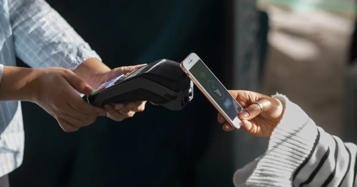 El consumo se reduce un 0,8% interanual en enero, afectando la economía