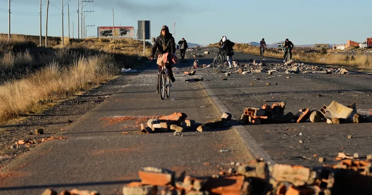 Crisis en Bolivia: Cuatro vidas perdidas por bloqueos y protestas violentas