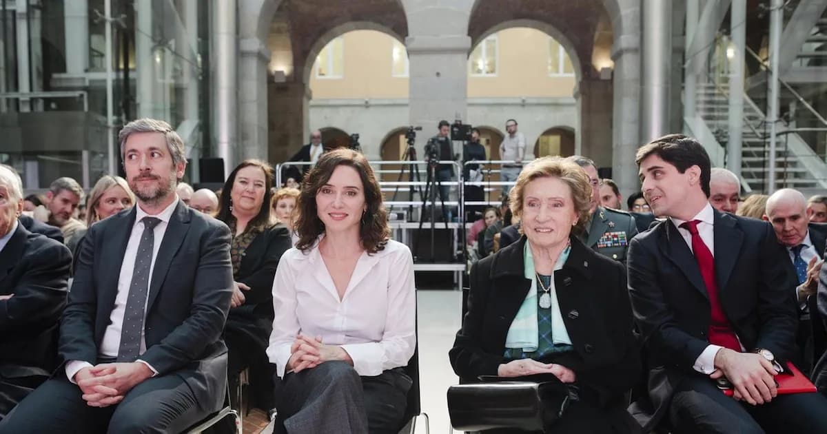 Ayuso advierte sobre la pérdida de libertades en España y critica al Gobierno actual