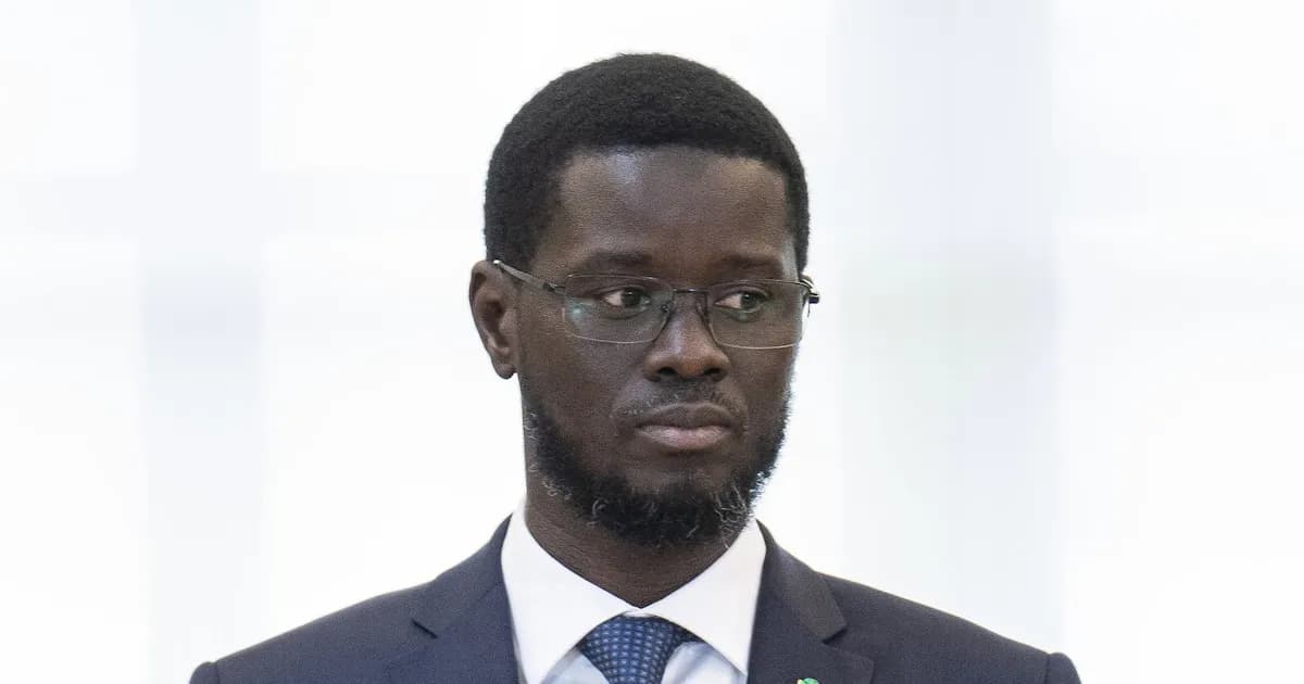 El presidente de Senegal destituye a su primer ministro en un pulso por el poder legislativo