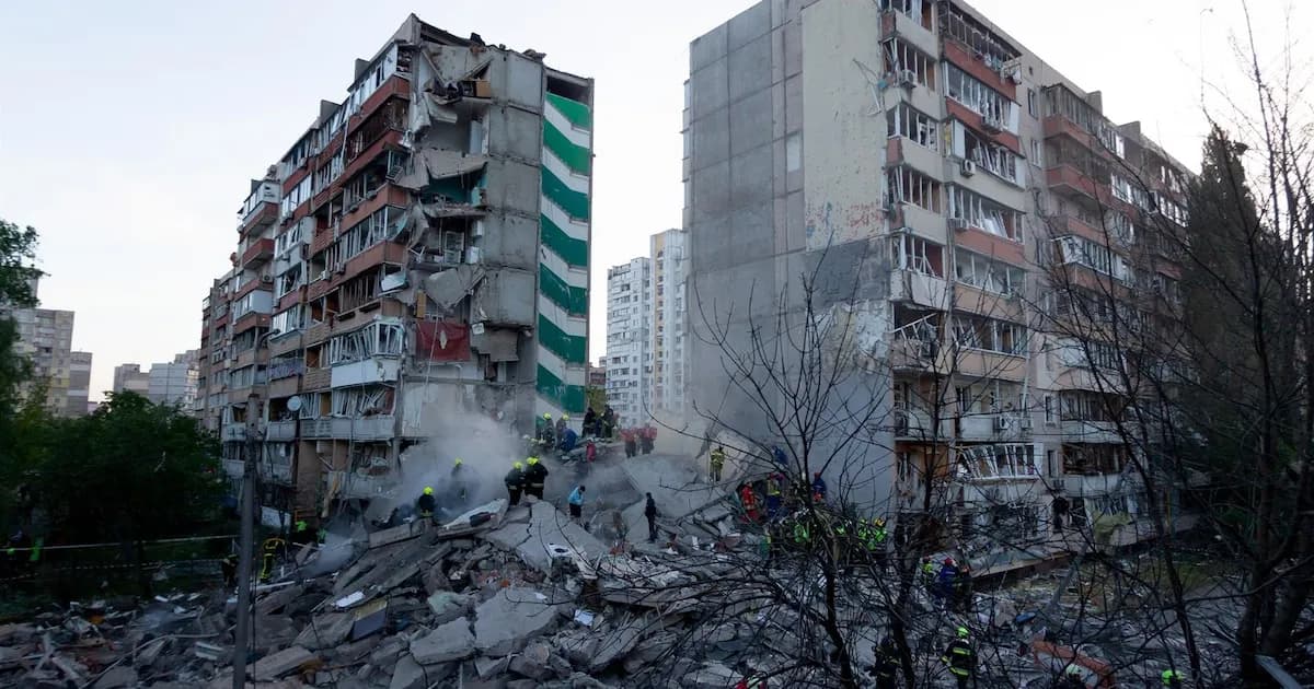 Ataque aéreo ruso deja un muerto y 16 heridos en Kiev: la capital bajo fuego