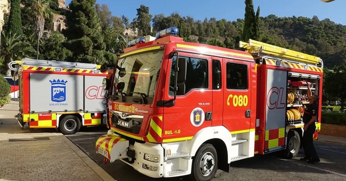 Incendio en Estepona deja cuatro personas afectadas y una evacuada a un centro médico