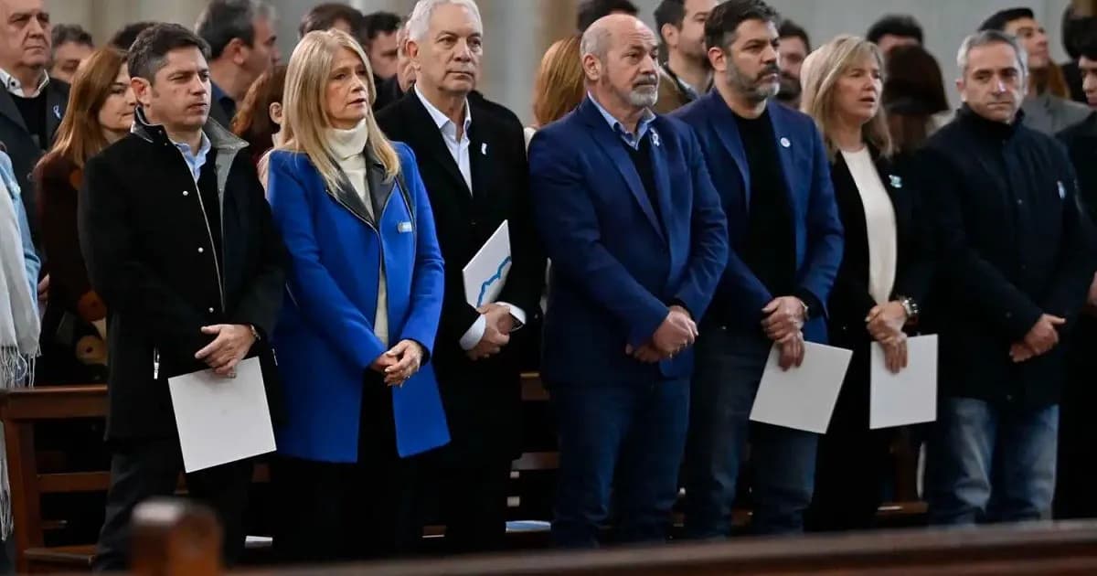 Kicillof asiste al Tedeum por el 25 de mayo en La Plata junto a autoridades locales
