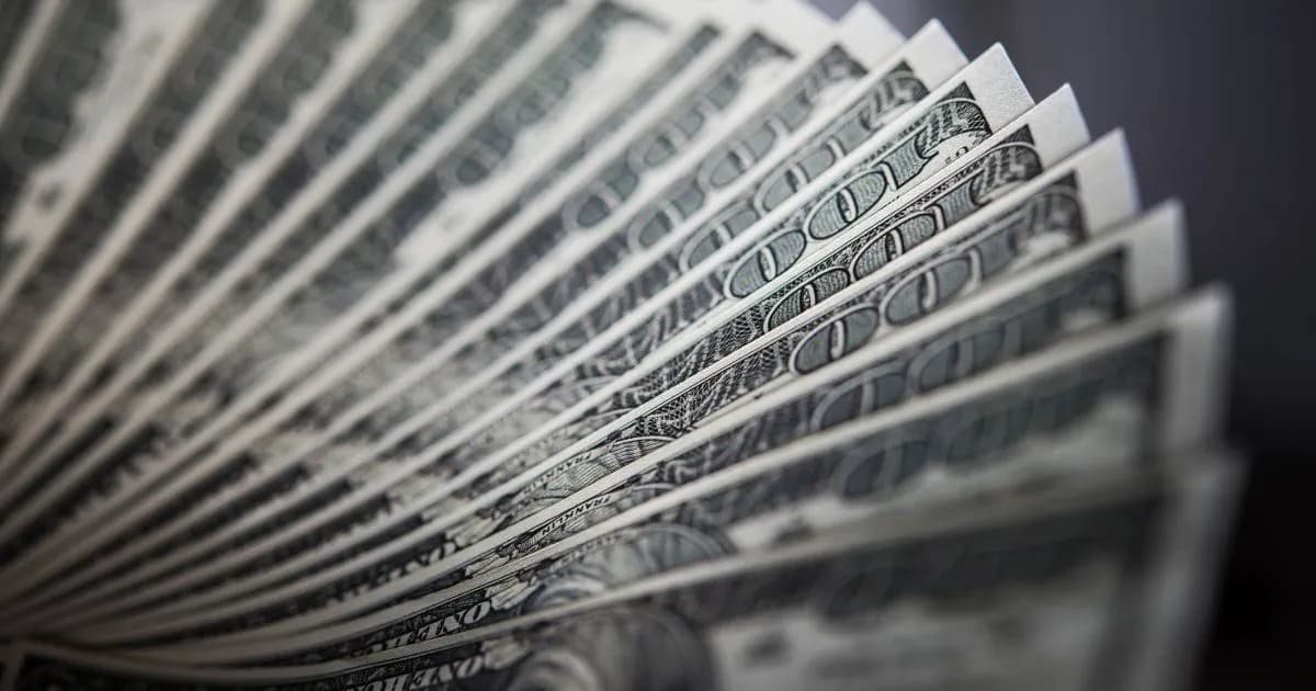 El dólar muestra estabilidad y el BCRA acumula reservas en un contexto incierto