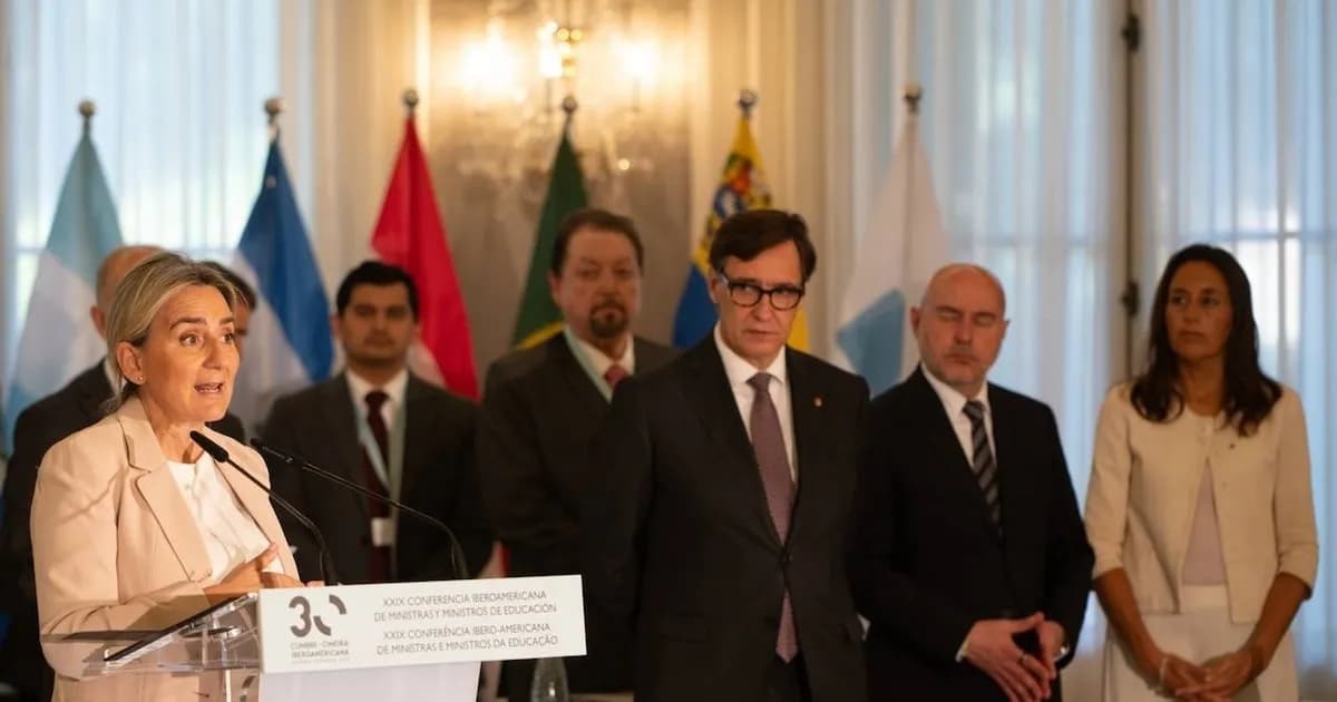 Tolón aboga por equidad y uso de IA en educación iberoamericana