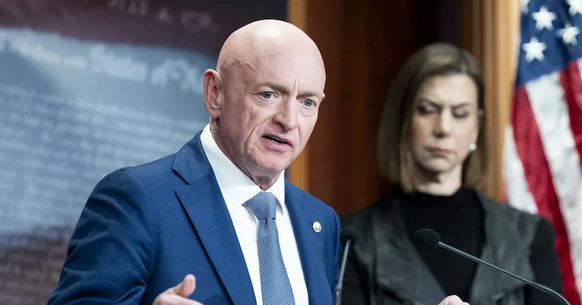 Escena politica: El senador demócrata Mark Kelly "considerará seriamente" presentarse a las elecciones presidenciales de 2028