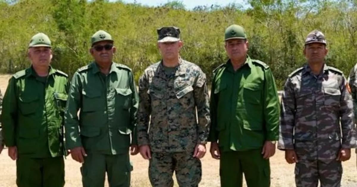 Encuentro histórico entre el Comando Sur y un alto mando cubano en Guantánamo