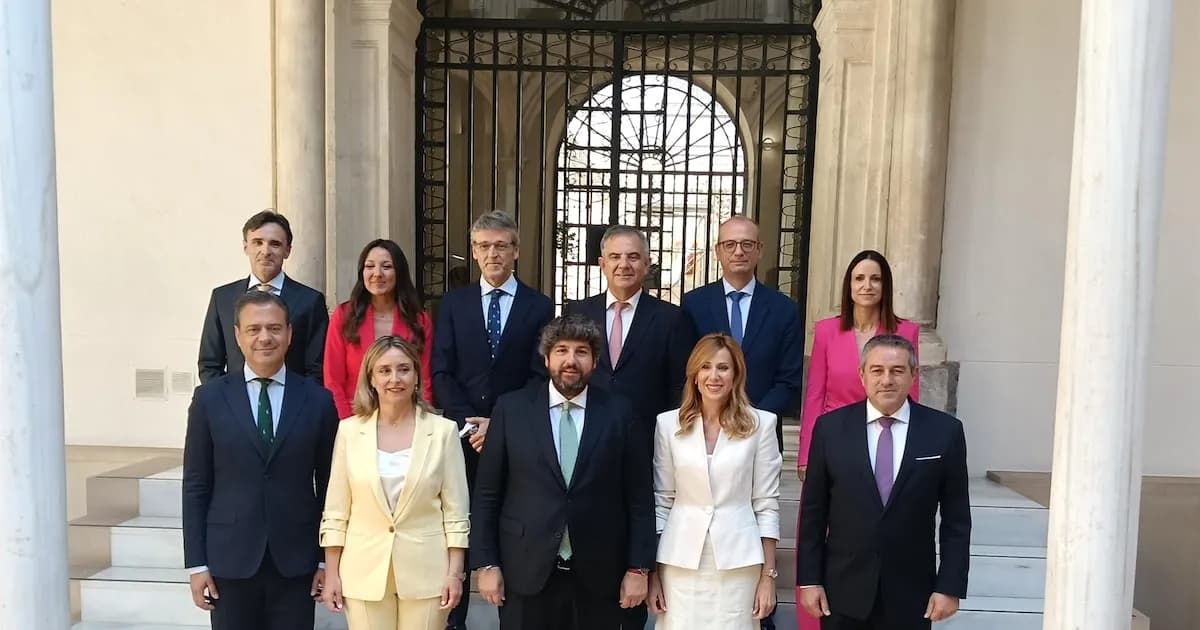 López Miras renueva su gabinete para fortalecer el futuro de Murcia