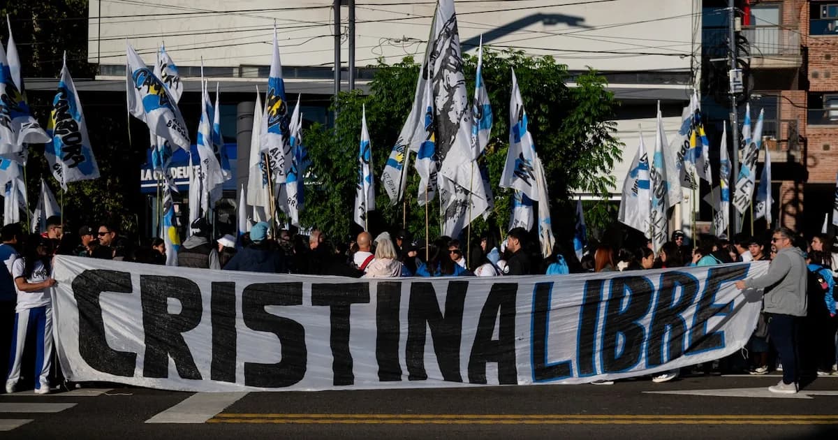 Un año de la detención de Cristina Kirchner: tensiones y divisiones en el peronismo