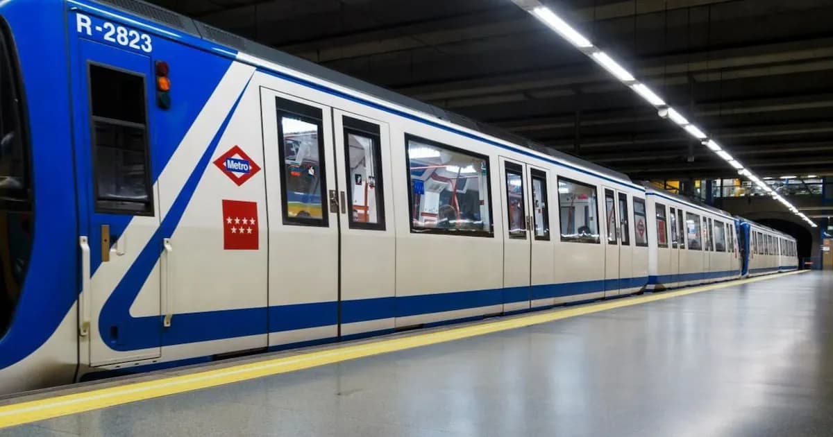 Más Madrid propone prohibir la predicación en el Metro y trenes de la capital
