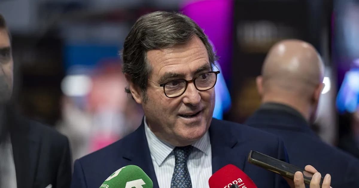 Antonio Garamendi respeta la decisión de Yolanda Díaz de no postularse en las próximas elecciones