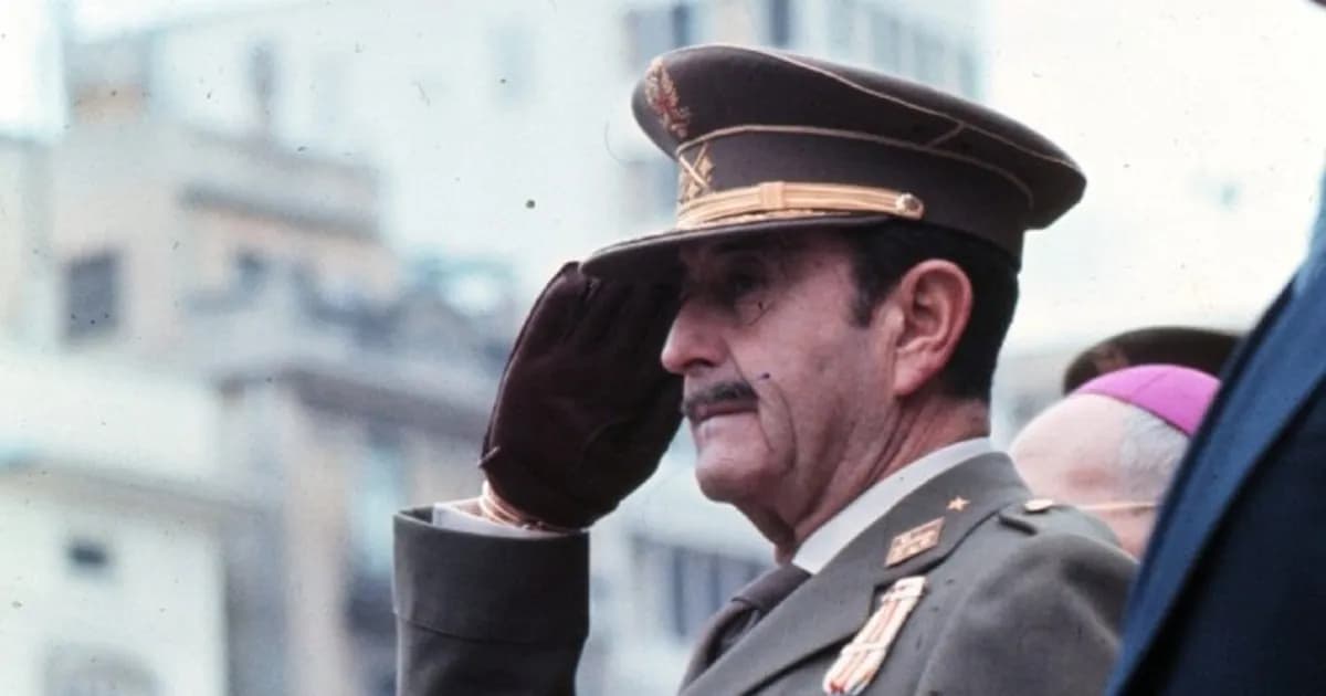 El rey Juan Carlos y la gestión militar durante el golpe de Estado del 23F