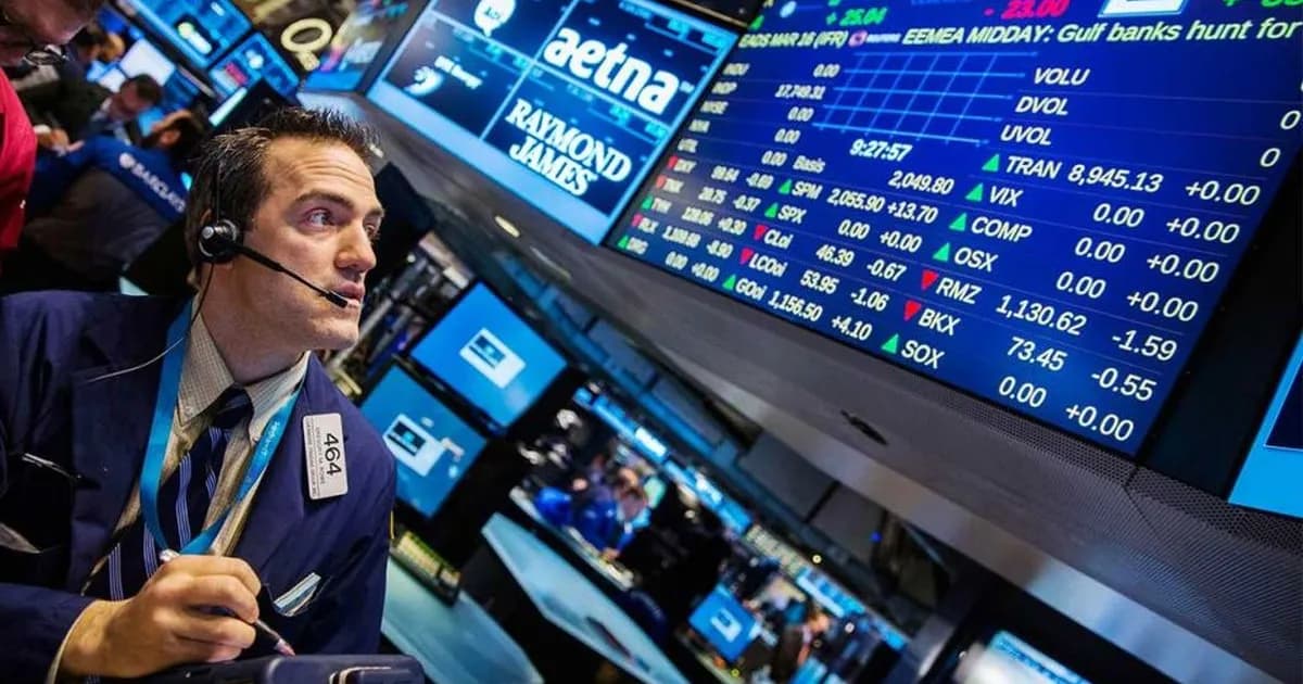 Wall Street cierra en baja tras las tensiones con Irán y la caída del sector tecnológico