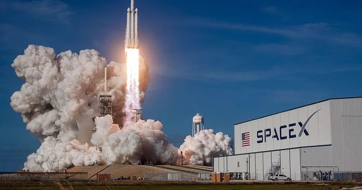 SpaceX genera gran interés previo a su histórica salida a bolsa