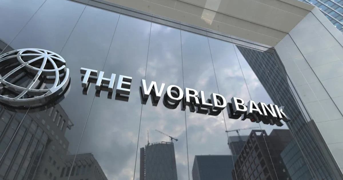 Exfuncionario Baratta presenta informe del Banco Mundial en defensa de obras viales