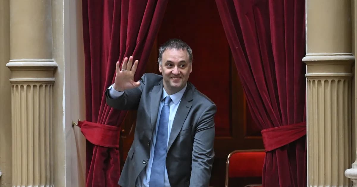 Crecen las presiones para censurar a Adorni: La encrucijada de gobernadores y el papel del PRO y la UCR