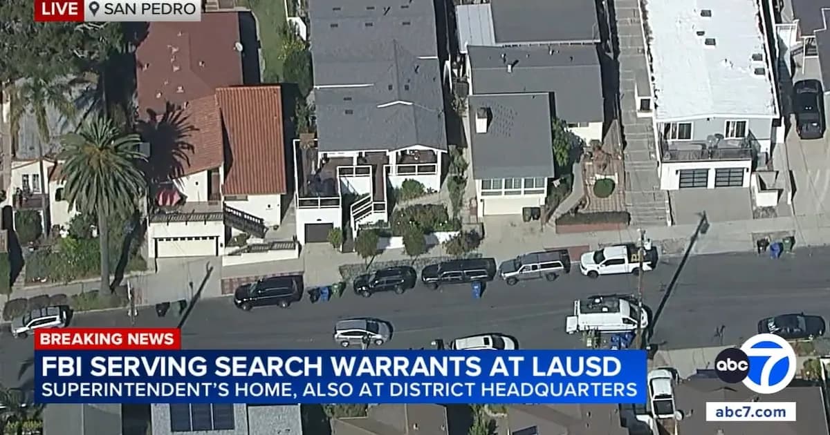 Investigación del FBI afecta al sistema escolar de Los Ángeles y a su superintendente