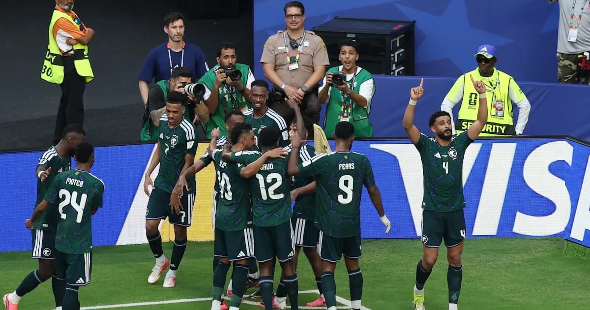 Arabia Saudí: El Fútbol como Estrategia para Diversificar su Imagen Internacional