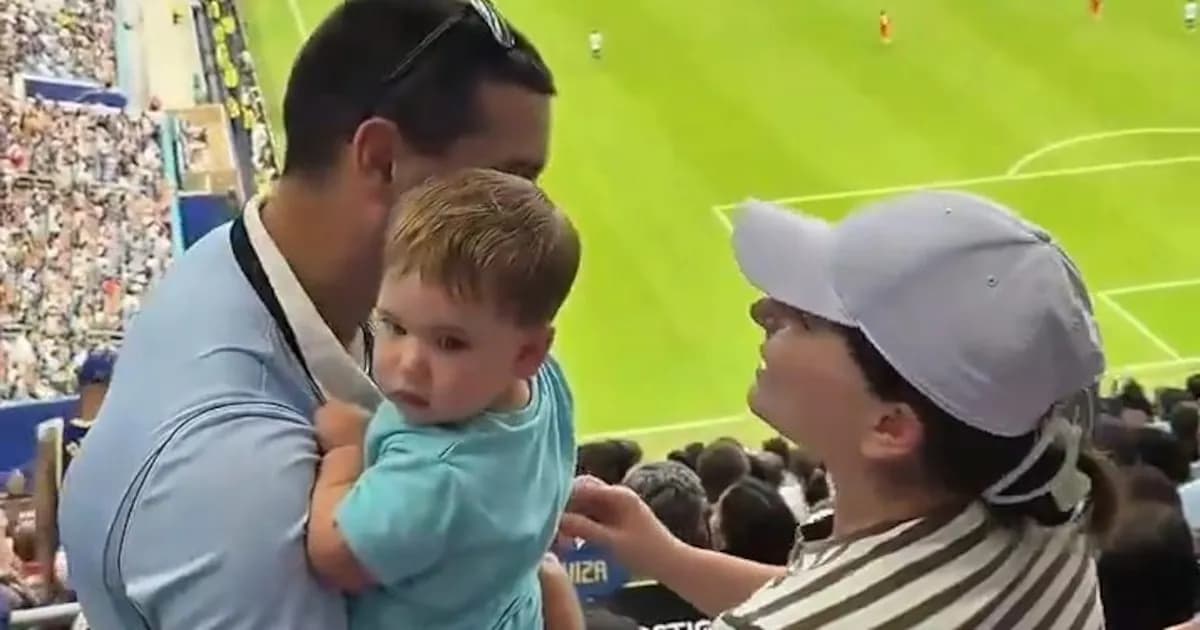 Propuesta de Matrimonio en el Mundial: Un Gol Inesperado Interrumpe el Romance