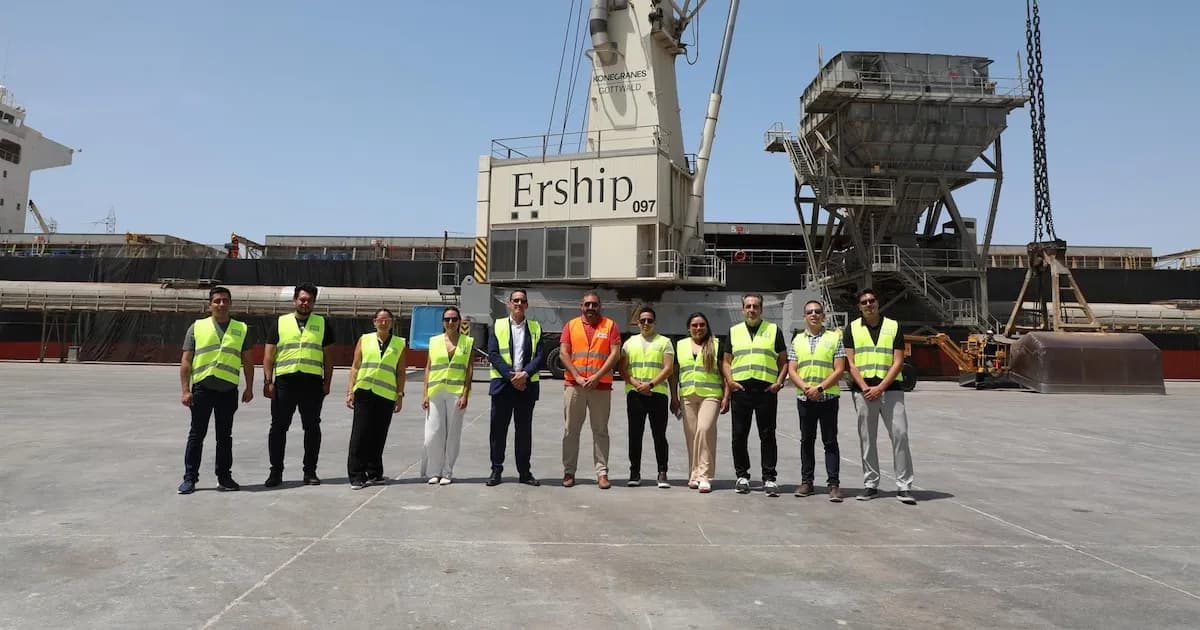 Estudiantes de América Latina visitan el Puerto de Cartagena en programa de la ONU