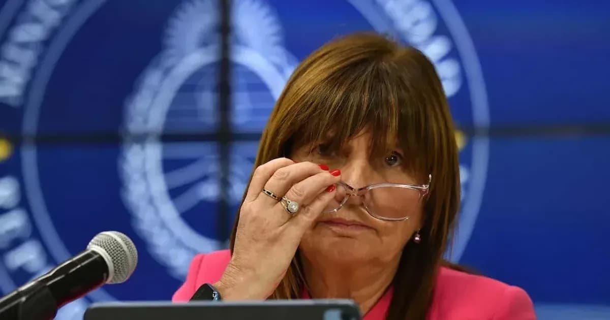 Crisis interna en La Libertad Avanza: Bullrich y Adorni en conflicto público