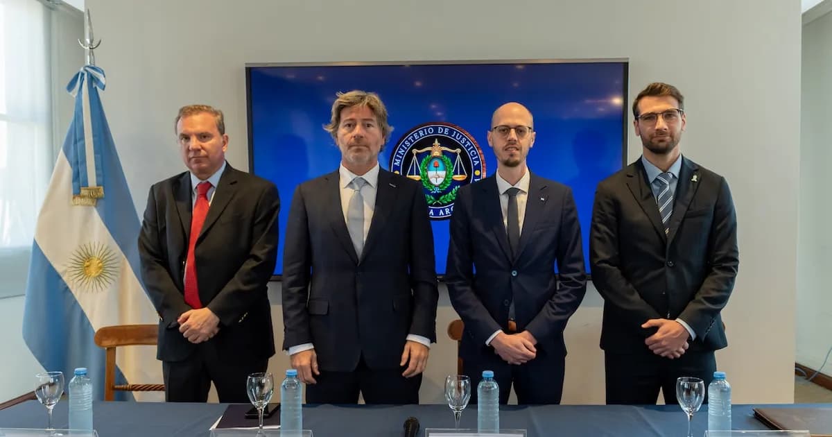El Gobierno designa nuevo vicepresidente de la UIF tras audiencia pública