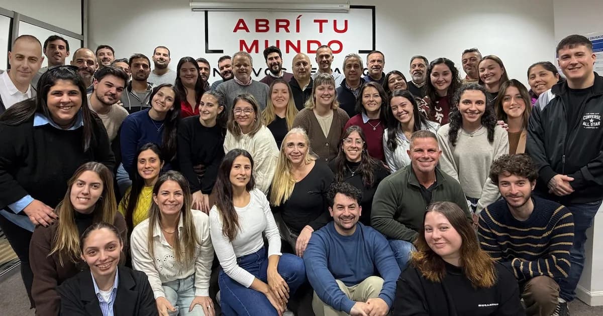 Hudson: Una Empresa Donde el Buen Humor Impulsa el Éxito Laboral