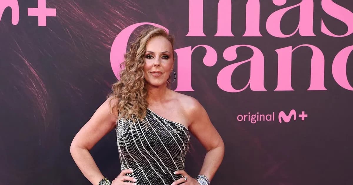 Rocío Carrasco celebra el estreno de su documental sobre Rocío Jurado rodeada de amigos