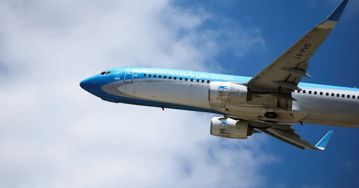 Tensión en el aire: amenaza de bomba en vuelo a Corrientes genera caos y protocolos de seguridad