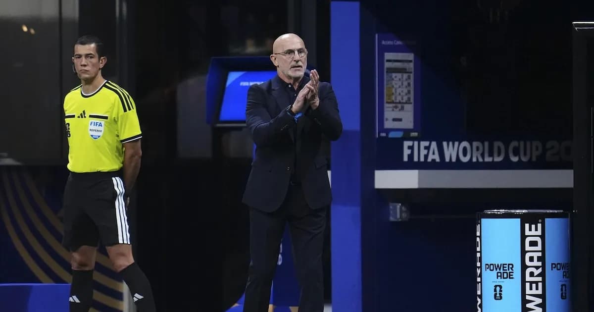 Luis de la Fuente: 'Nos llevaron al límite, distantes del fútbol que conocemos'