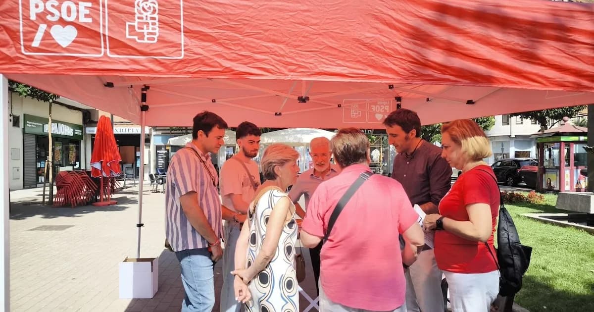 El PSOE critica la rotonda de Vara de Rey: un gasto innecesario para la ciudad