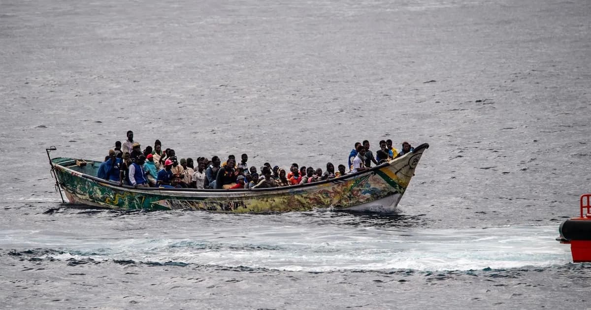 Operativo de Salvamento Marítimo rescata cayuco con migrantes cerca de El Hierro