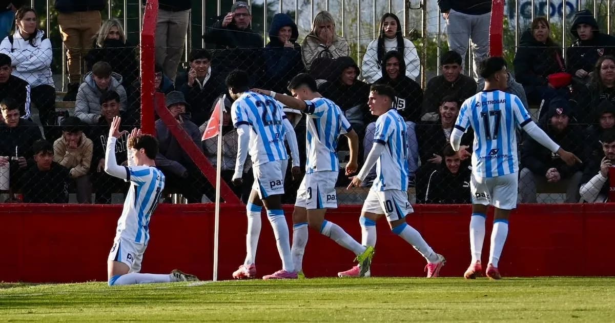 Racing avanza a semifinales tras emocionante triunfo sobre Independiente en Reserva