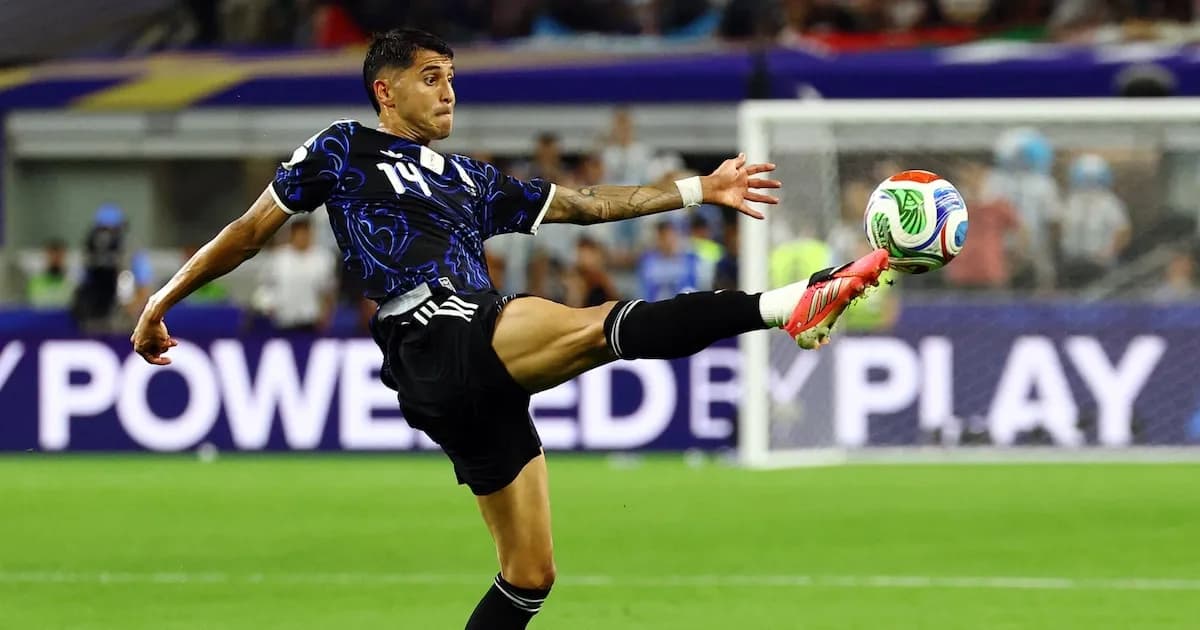 Scaloni justifica el uso de Palacios como lateral derecho en la victoria ante Jordania