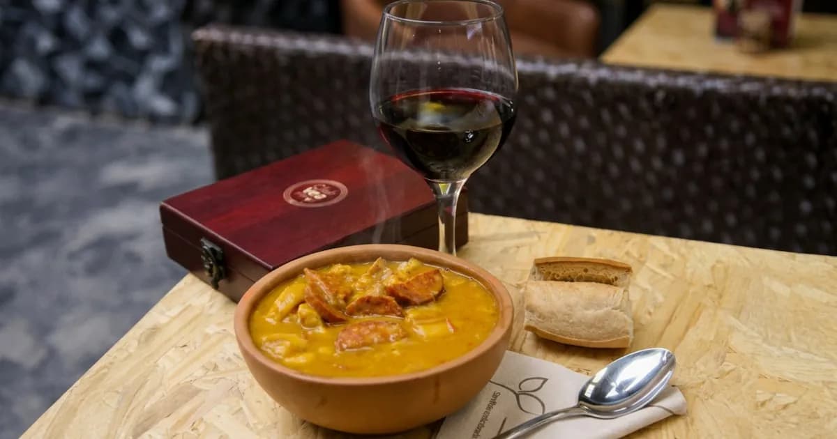 La Celebración del Locro: Un Festín Federal por la Independencia Argentina
