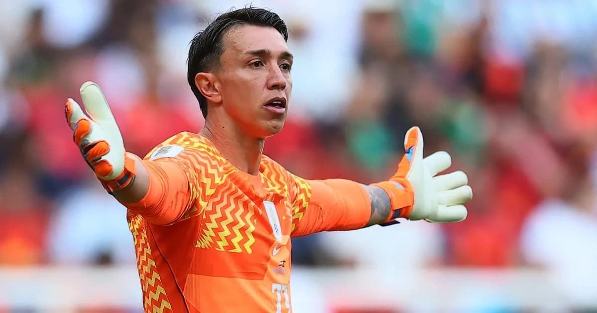 El representante de Muslera defiende al arquero tras críticas por el Mundial 2026