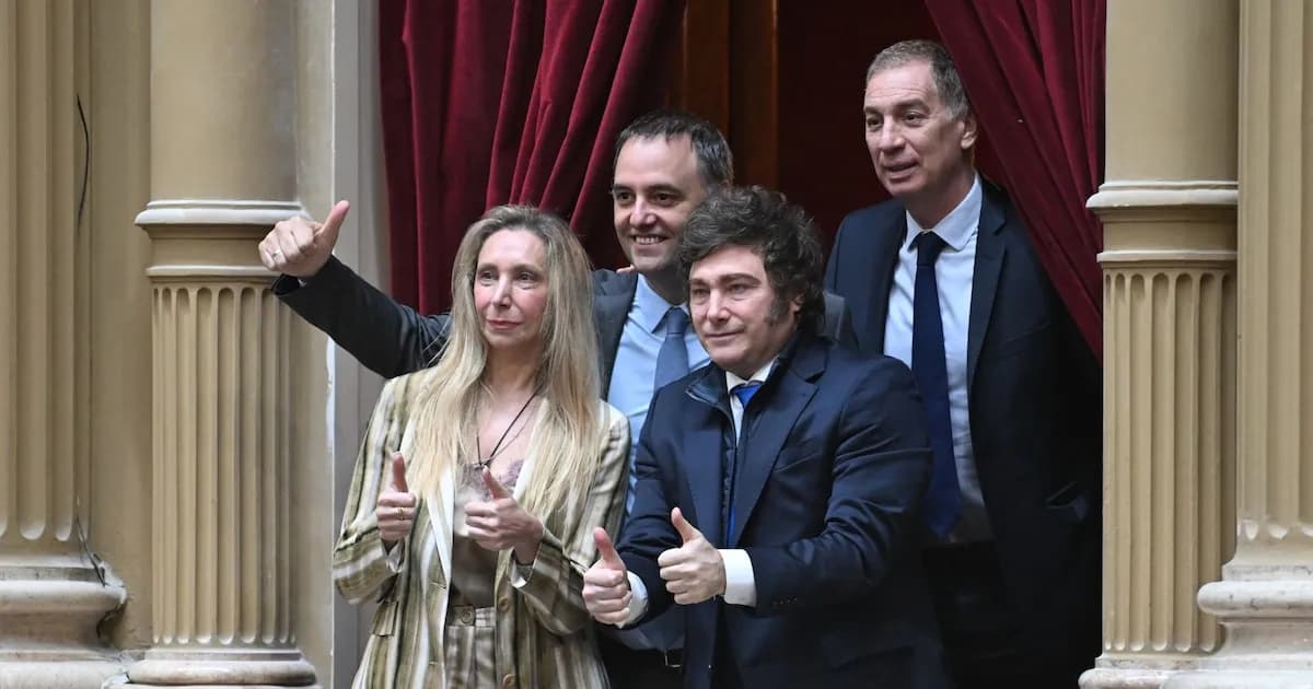 Milei reestructura su gabinete: Santilli asume en lugar de Adorni para fortalecer la política