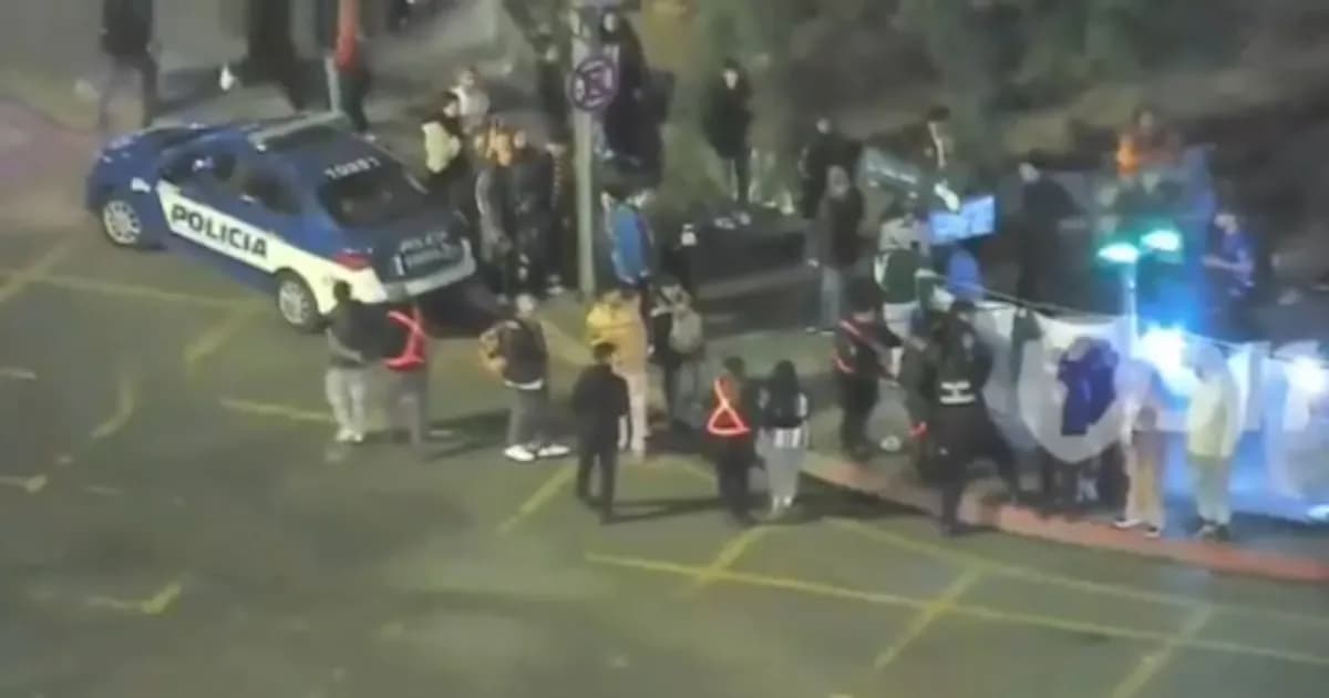 Violencia en Córdoba: enfrentamientos entre hinchas y Policía tras triunfo de la Selección