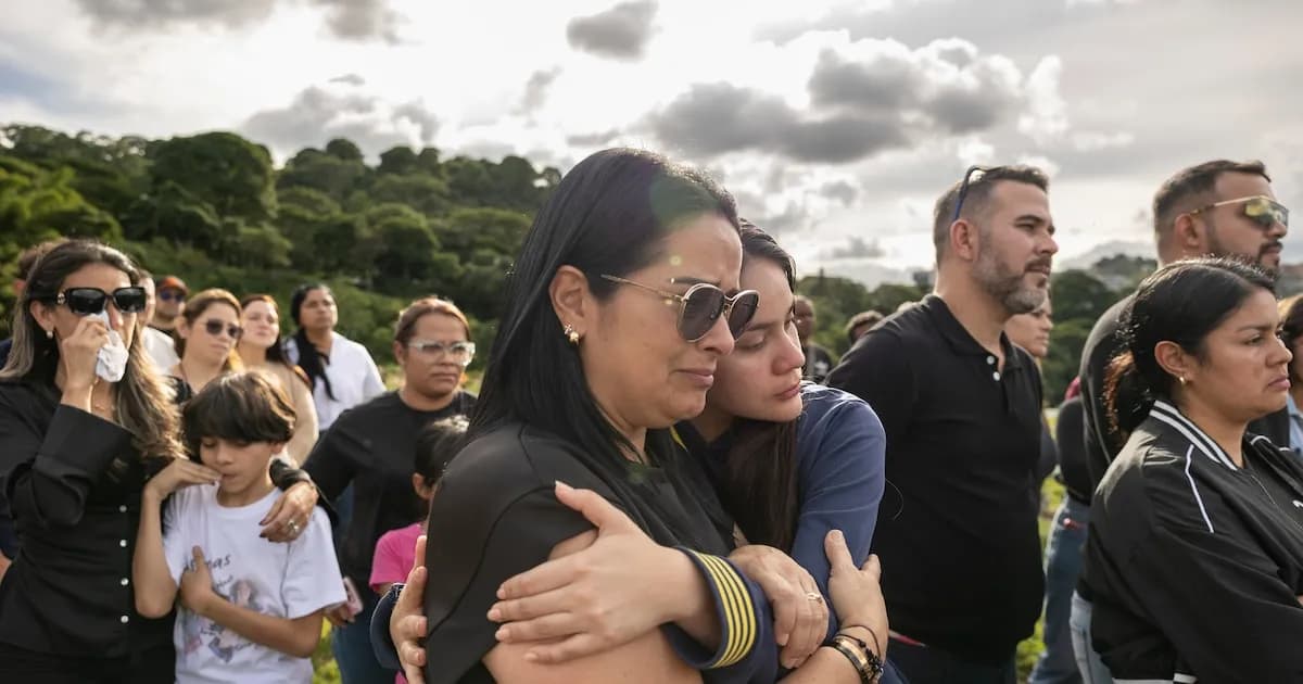 Venezuela llora a sus muertos: comienzan los funerales tras devastadores terremotos