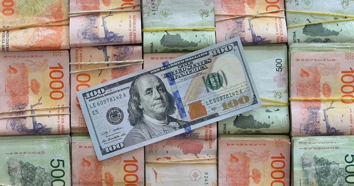 El Tesoro alivia pagos de deuda tras canje de letras indexadas al dólar