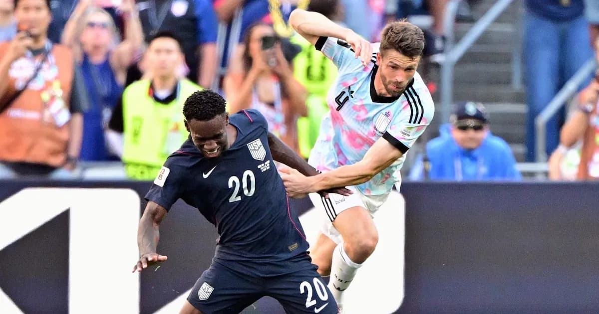 La Federación Belga de Fútbol pide revisar las normas tras la controversia con Balogun