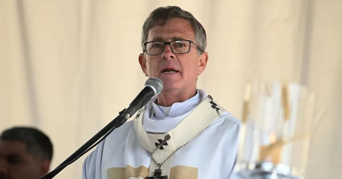 García Cuerva aboga por la unidad en el Día de la Independencia y critica la mezquindad política