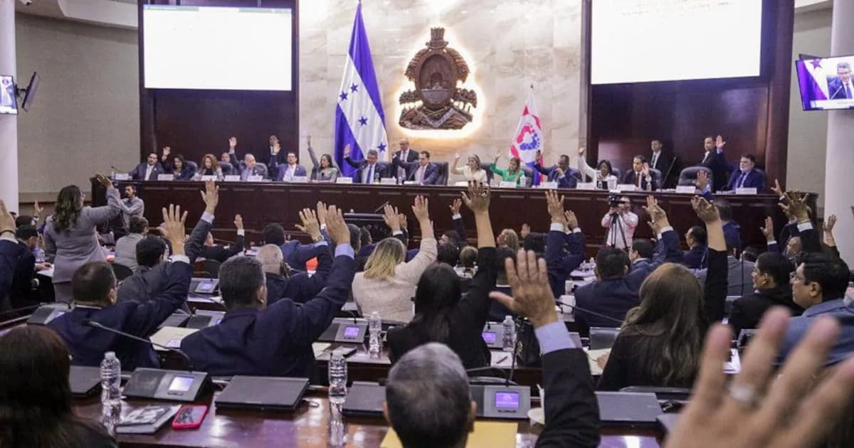Honduras aprueba nueva ley para reducir gastos y reorganizar el Estado