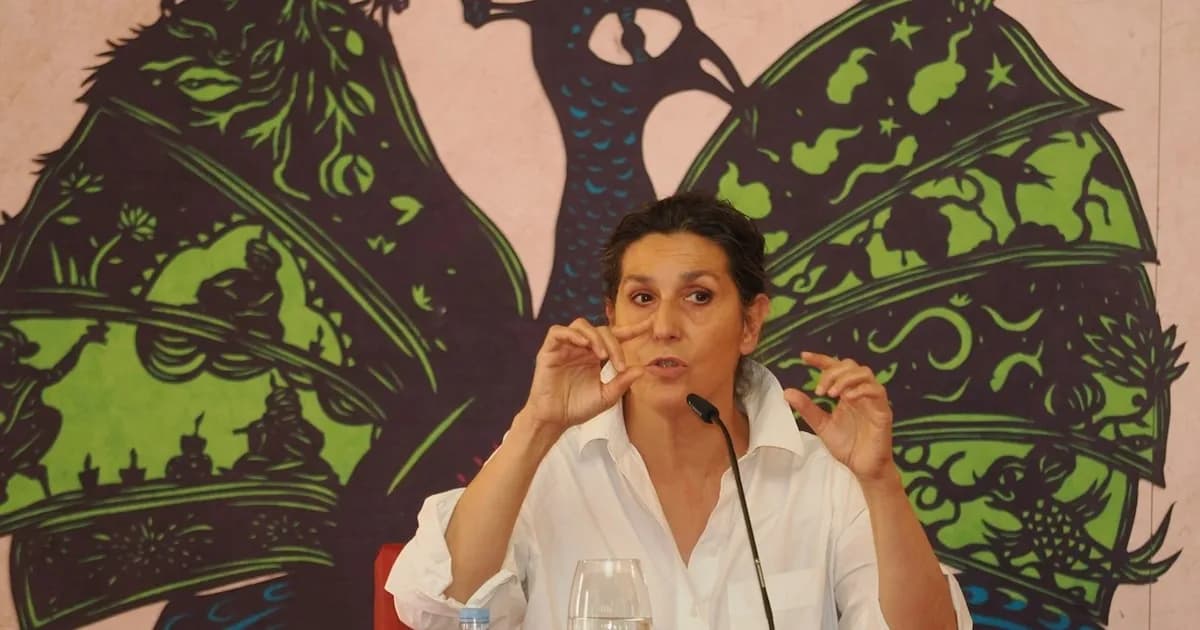 Elvira Mínguez se lleva el Premio Primavera de Novela 2026 con 'La educación del monstruo'